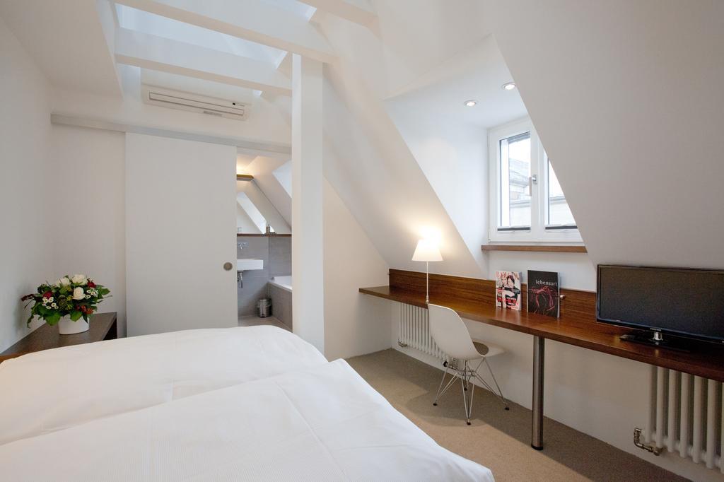 Stern Am Rathaus Hotel Keulen Kamer foto