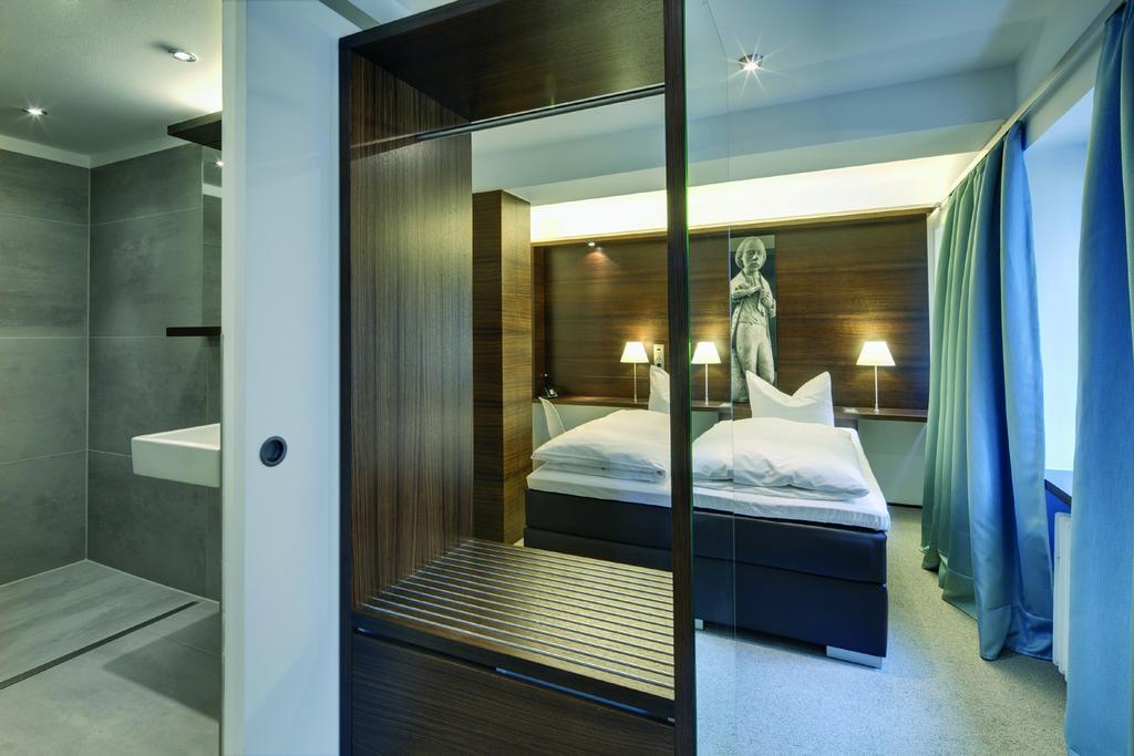 Stern Am Rathaus Hotel Keulen Kamer foto