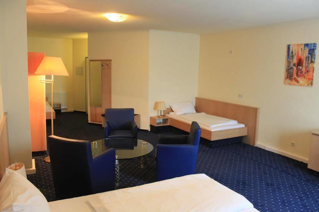 Stern Am Rathaus Hotel Keulen Buitenkant foto